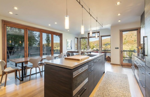 Downtown Park City House | Explore Old Town: Modern 4BR Home with Hot Tub & Fire Pit