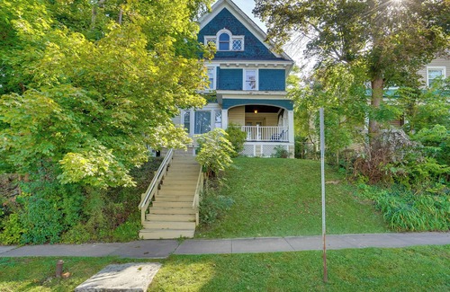 Eastside Cottage | Welcoming Westcott Home - Steps from Syracuse Campus!