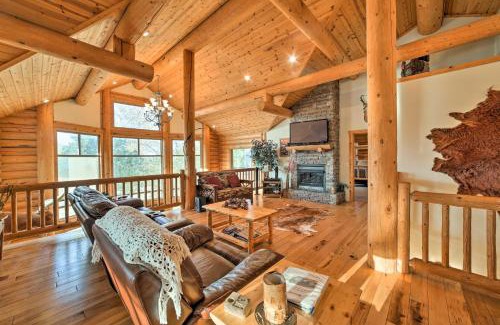 Shell Knob House | Spacious Missouri Lake Home - Steps to Table Rock Lake