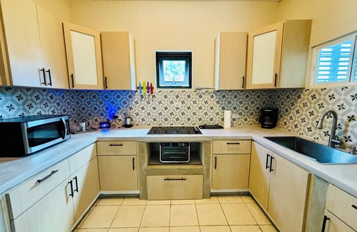 Dorado del Mar House | Walk to the beach, 200M Wi-Fi, BBQ, 24H self check-in!