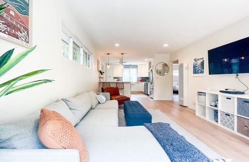 Leucadia House | Relax by the Beach with Pool and Amazing Outdoor Space!