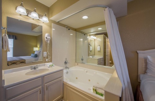 Galveston Villa | Beachside Escape with Pool, Hot Tub & Mini Golf Fun