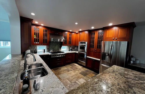 South Oceanside House | Steps from the Beach with Ocean View and Spa Amenities