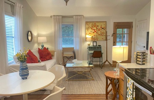 Waco House | Prime Location: Steps to River, Downtown & Cameron Park