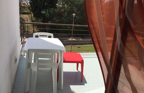 Isca Marina House | Steps from the Sea and Close to Soverato Attractions