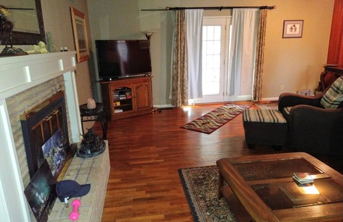 Baker City House | Prime Location Near Shrine Game with Private Deck & Sauna