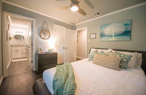 Brazos House | Quaint 3-Bed Bungalow Steps from the Silos & Baylor