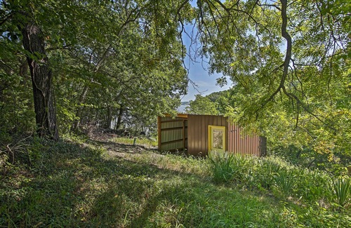 Manhattan Cottage | Serene Oceanfront Retreat with Covered Patio & Sun Deck