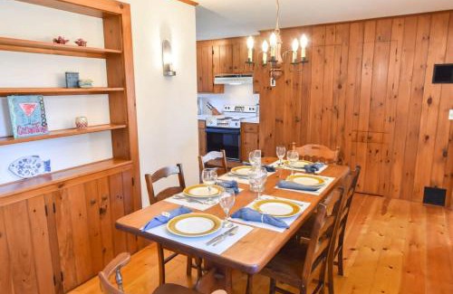 Eastham House | Stunning Cove Views Just Steps from the Water