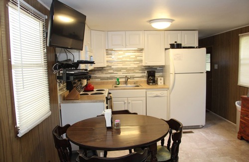 Syria Cabin | Explore White Oak Canyon Trail with Spa & Ocean Views
