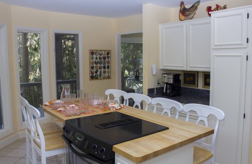 Oceanside House | Beachside Retreat with Private Pool & Free Bikes Awaits