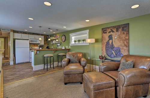 Logan Apartment | Downtown Logan Apartment with Rooftop Deck & Spa Amenities