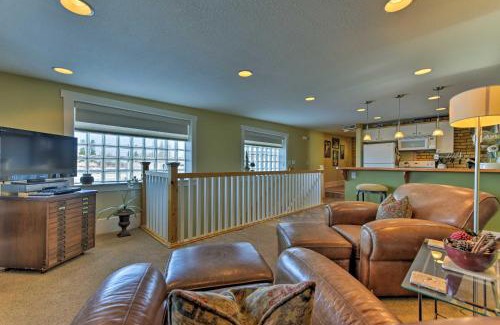 Logan Apartment | Downtown Logan Apartment with Rooftop Deck - Rated 10/10