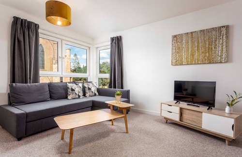 Kilmarnock Apartment | Elegant Walker Suite No53 at Donnini Apartments