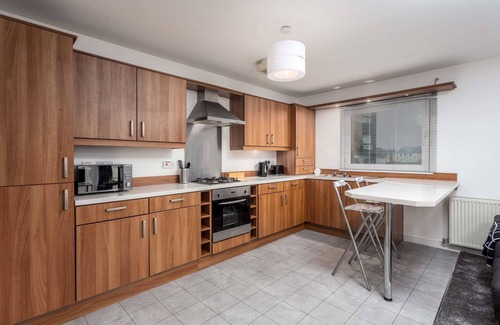 Kilmarnock Apartment | Experience Walker Suite No73 with Family-Friendly Amenities