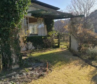 Rhodes House | Discover Walkerbouts Inn: Pet-Friendly with Breakfast Included
