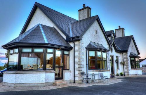 Carlingford Bed & Breakfast | Discover Walkers Nest: Pet-Friendly Retreat with Top Ratings
