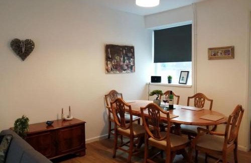 Maesteg House | Walkers Retreat: Family-Friendly Getaway Near Port Talbot
