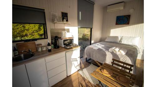 Colton House | Cozy Walkers Tiny Escape with Oceanfront Views
