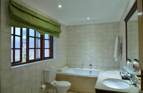 Dullstroom Hotel | Indulge in Relaxation at Walkersons Hotel & Spa