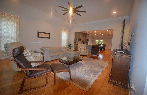 Augusta House | Convenient Stay Near Augusta Nationals with Family Amenities