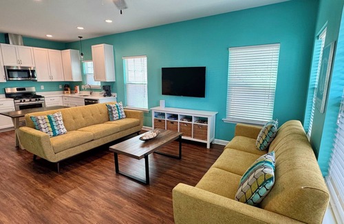 Downtown House | Prime Location: Steps from Downtown & Near Pensacola Beach
