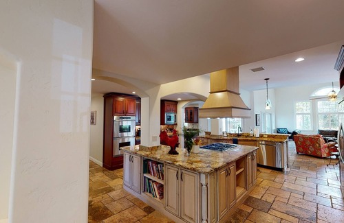 Temecula House | Prime Location Near Lorimar & South Coast Wineries!