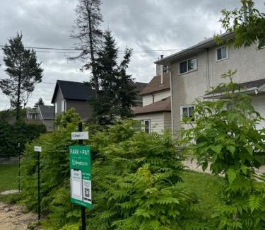 Winnipeg House | Convenient St Boniface Access with Child-Friendly Amenities
