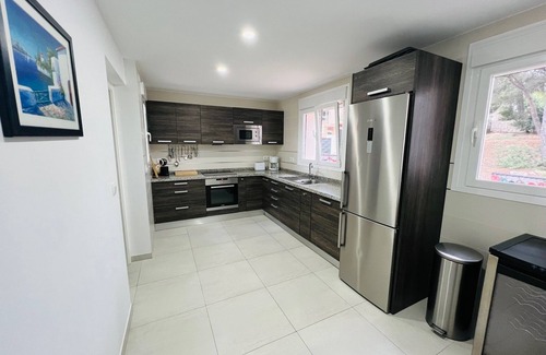Moraira Villa | Conveniently Located with Private Pool & Ocean Views