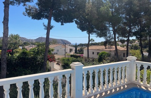 Moraira Villa | Conveniently Located with Private Pool & Ocean Views