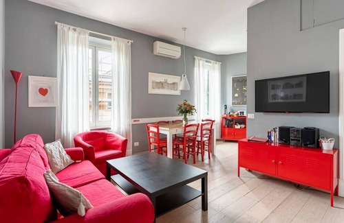 Gianicolense Apartment | Convenient Access to Trastevere with Family-Friendly Amenities