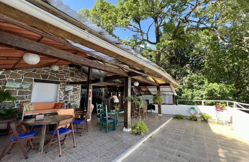 Leblon Apartment | Ocean View Retreat: Steps to the Beach & Pet Friendly