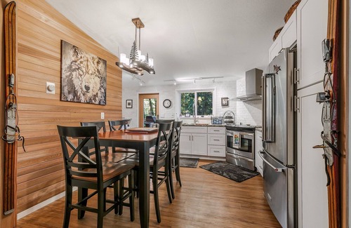 Gold Bar House | Enchanting Wallace River Retreat: Nature & Oceanfront Bliss
