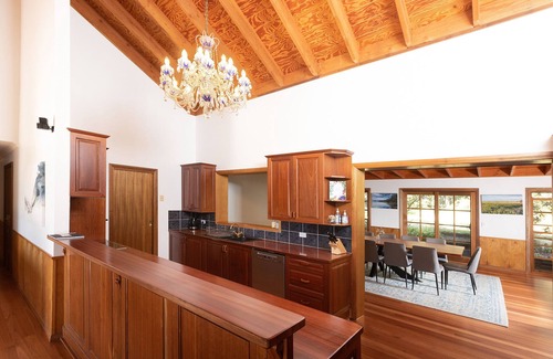 Coomba Bay House | Experience Wallis Lake View Farm Near Boomerang Beach