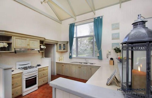 Rye House | Experience Wallowie Fields Beach House: Family-Friendly Retreat