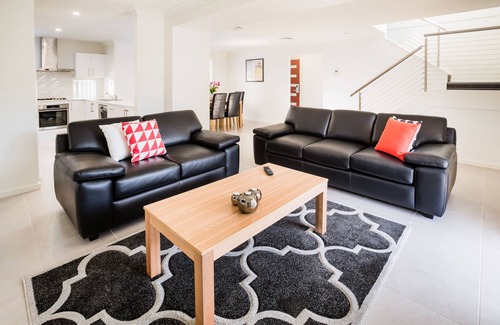 Wallsend Apartment | Stylish Wallsend Executive Apartments: Family-Friendly Comfort