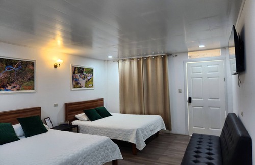Comayagua Hotel | Wally World Inn