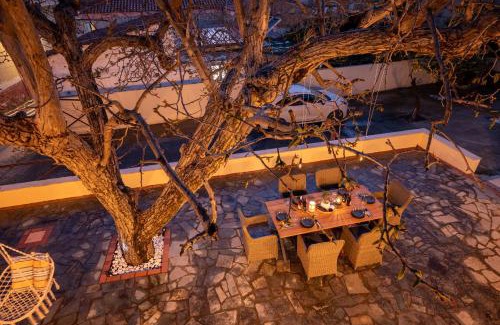 Archanes Villa | Welcoming Walnut Tree Villa: Ideal for Families and Pets
