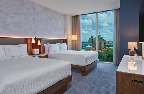 Bay Lake Hotel | Experience Walt Disney World Swan Reserve: 4-Star Hospitality
