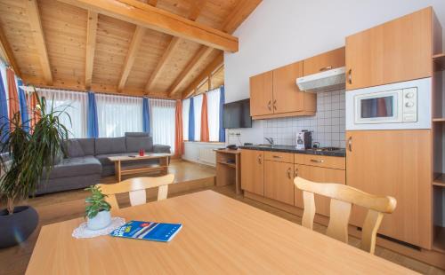 Assling Apartment | Oceanfront Escape at Walter's Gästehaus - Rated 9.6/10!