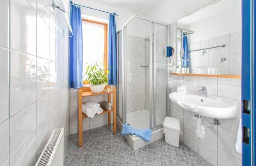 Assling Apartment | Oceanfront Escape at Walter's Gästehaus - Rated 9.6/10!