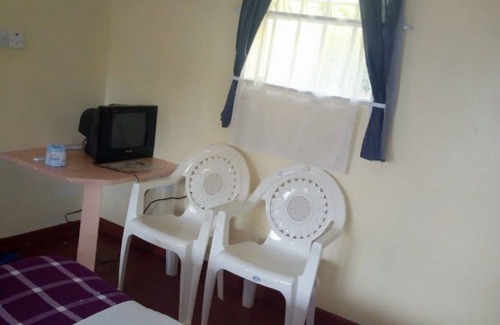 Nyeri Hotel | Wamagach Kahua- Ini Hotel: Family-Friendly Retreat Awaits