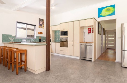 Bungwahl House | Reconnect and Relax at Wamwarra House - Pet Friendly Oasis
