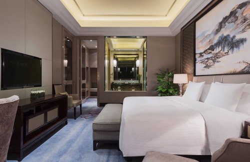Zengcheng Hotel | Discover Wanda Realm Guangzhou Zengcheng with Pool & Dining