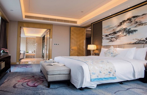 Zengcheng Hotel | Discover Wanda Realm Guangzhou Zengcheng with Pool & Dining