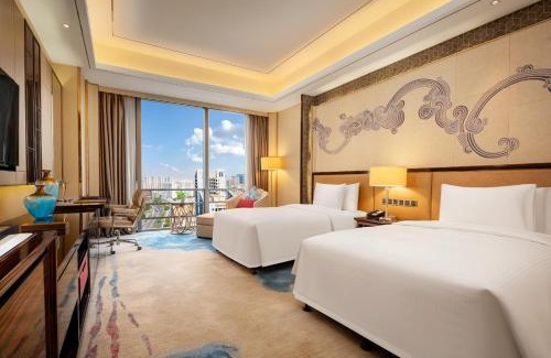 Dongguan City Center Hotel | Experience Wanda Vista Dongguan: 5-Star Oceanfront Bliss