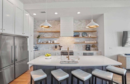 St. George Island House | Seaside Retreat with Private Pool & Hot Tub - 10/10 Rated