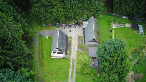 Neuhaus am Rennweg House | Pet-Friendly Stay at Wanderhütte Zum Bernhardsthal, 8.8/10