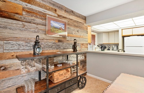 Windcliff Estates House | Discover Relaxation at Windcliff 3 Bedroom Condo Retreat