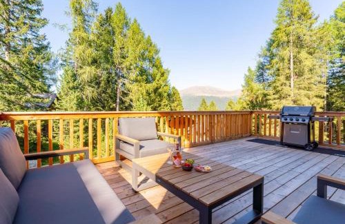 Turracher Hohe House | Escape to Wanderlust Mountain Chalet: Spa & Family-Friendly